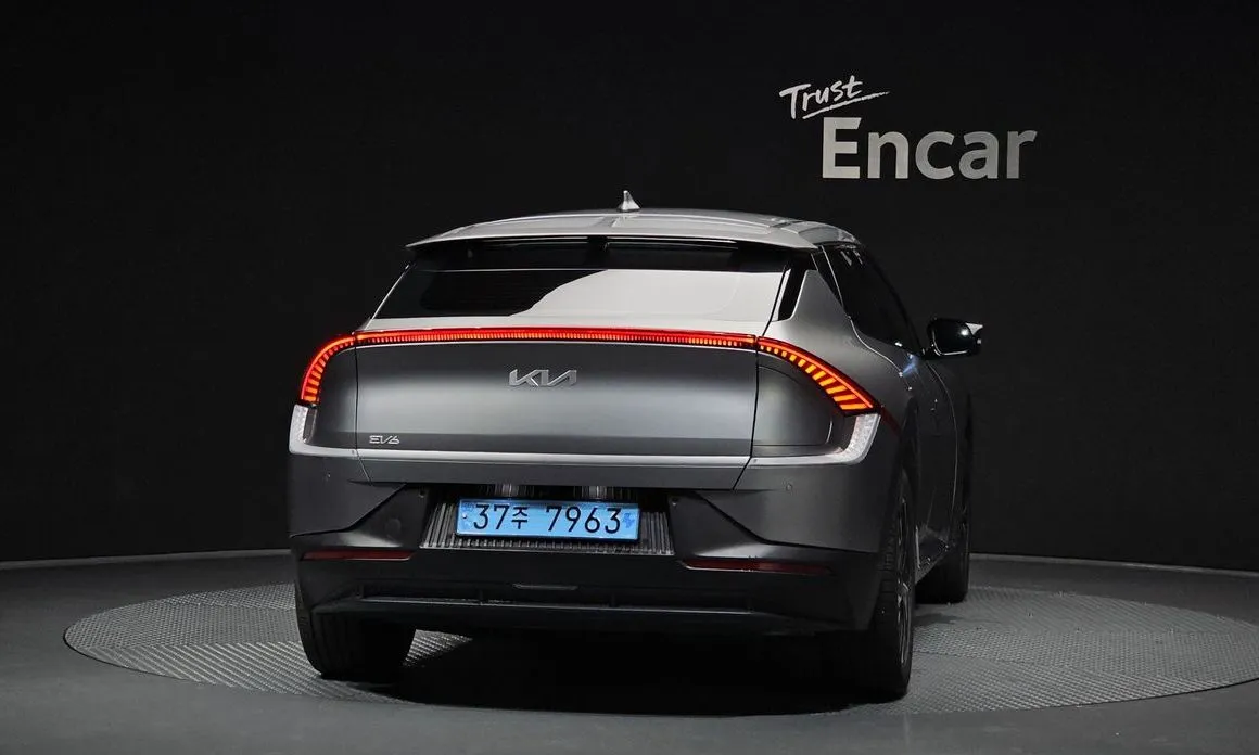 Kia EV6 — фото 4