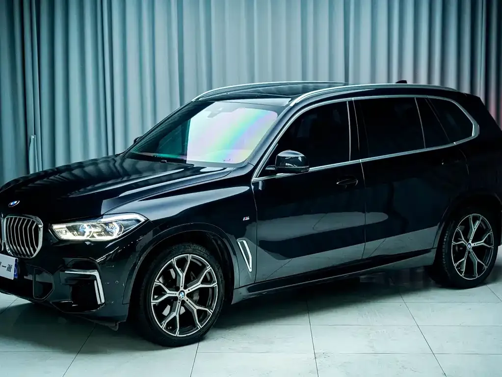 BMW X5 — фото 1