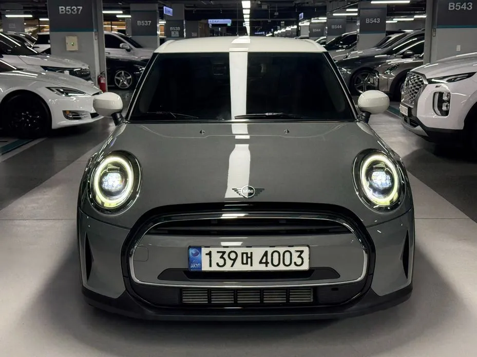 Mini Cooper — фото 1