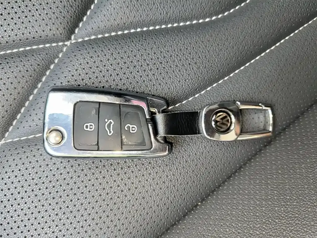 Volkswagen 途观L插电混动 — фото 10
