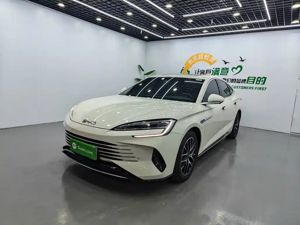 BYD Seal 07 DM-i — фото 1