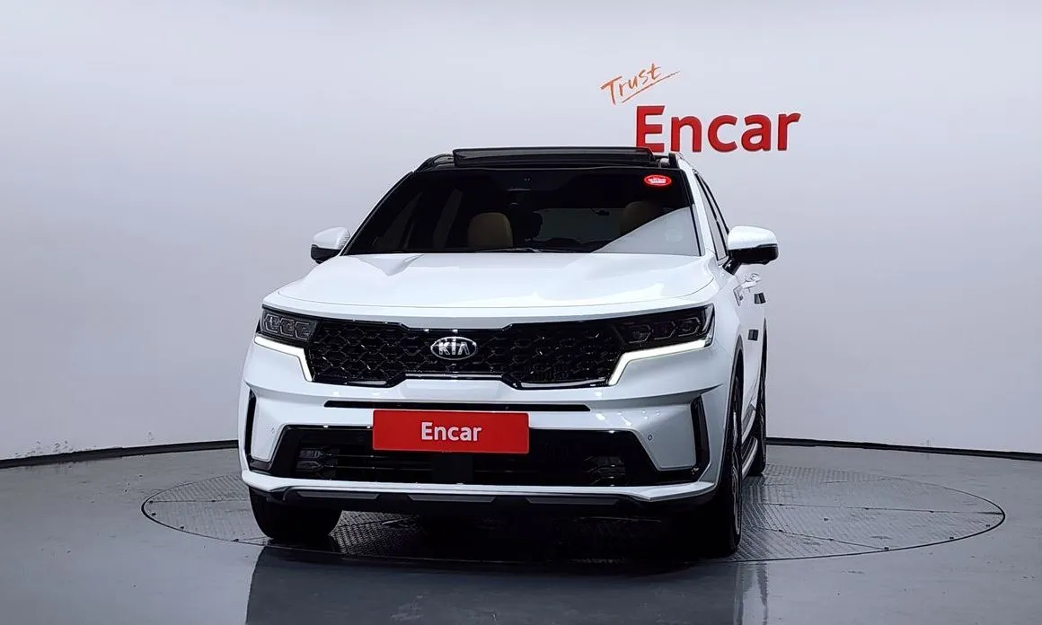 Kia Sorento — фото 9