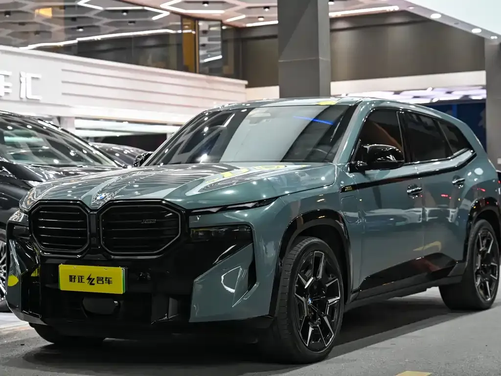 BMW XM — фото 2