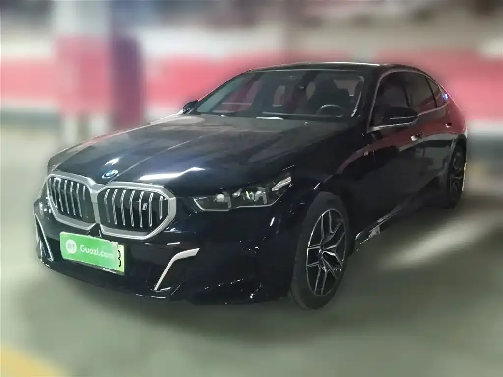 BMW i5 — фото 3