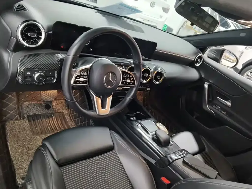 Mercedes-Benz A-Class (Import) — фото 9