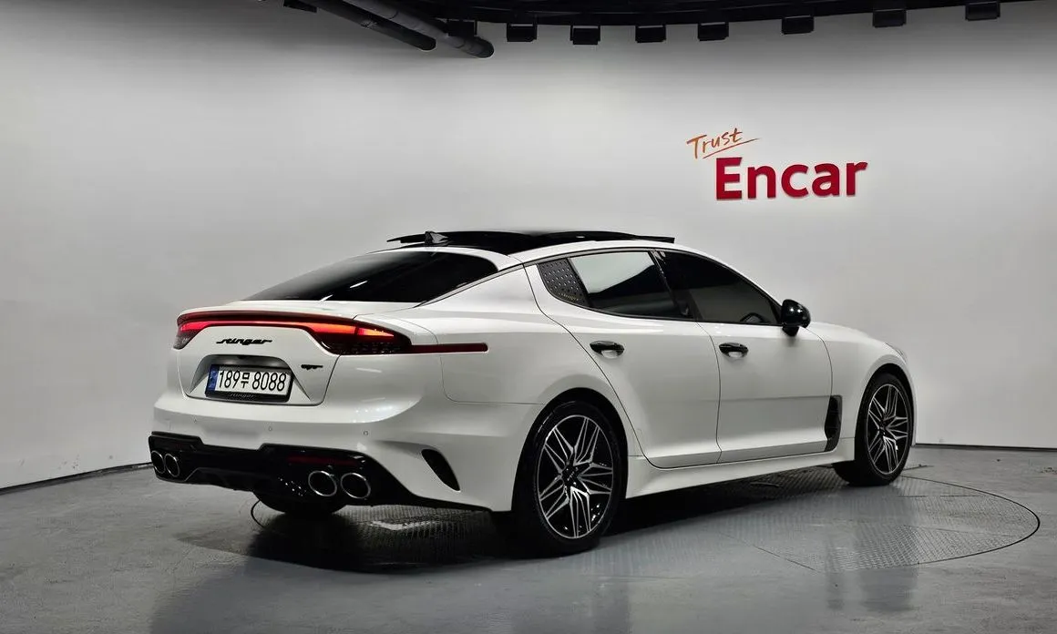 Kia Stinger — фото 2