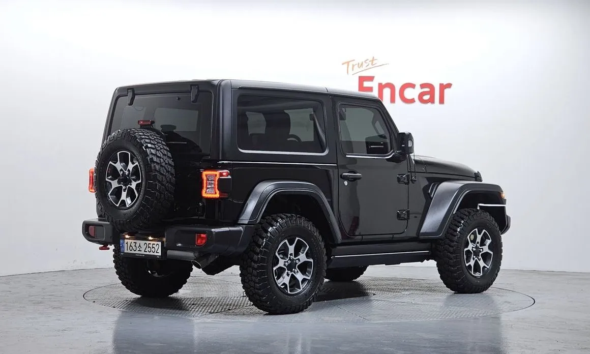 Jeep Wrangler — фото 5
