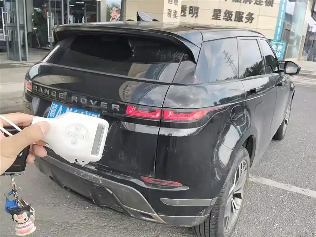 Land Rover Evoque — фото 6