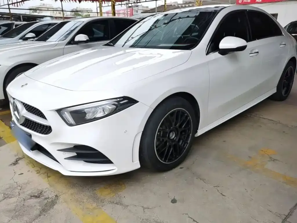 Mercedes-Benz A-Class — фото 1