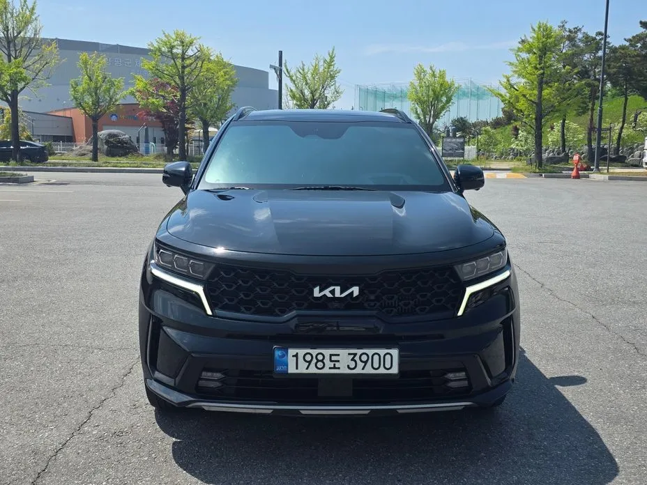 Kia Sorento — фото 5