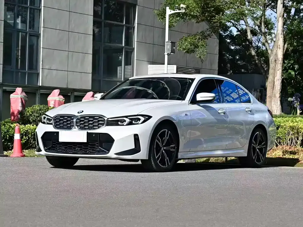 BMW 3 Series — фото 1