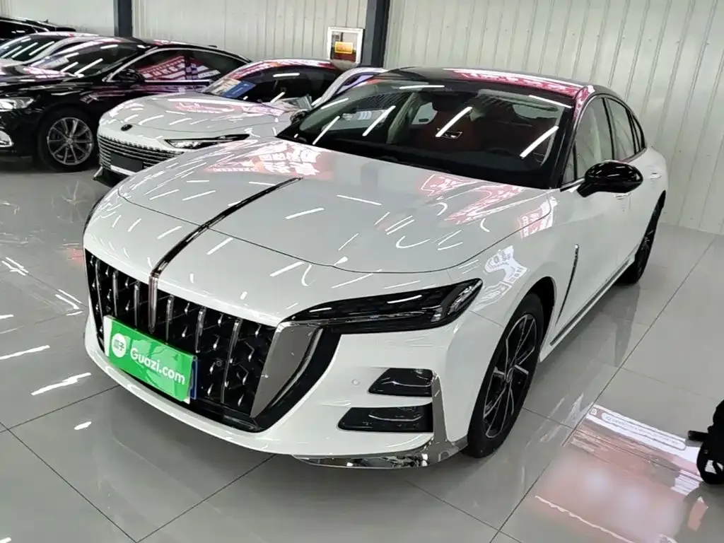 Hongqi H6 — фото 1