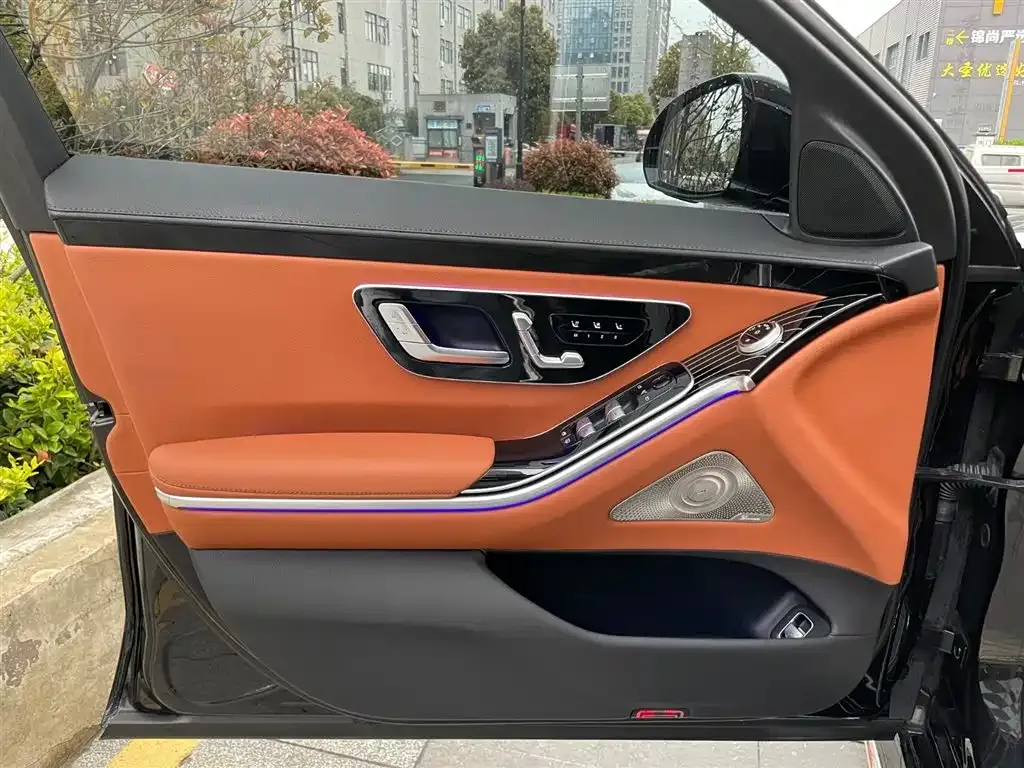 Mercedes-Benz S-Class — фото 4