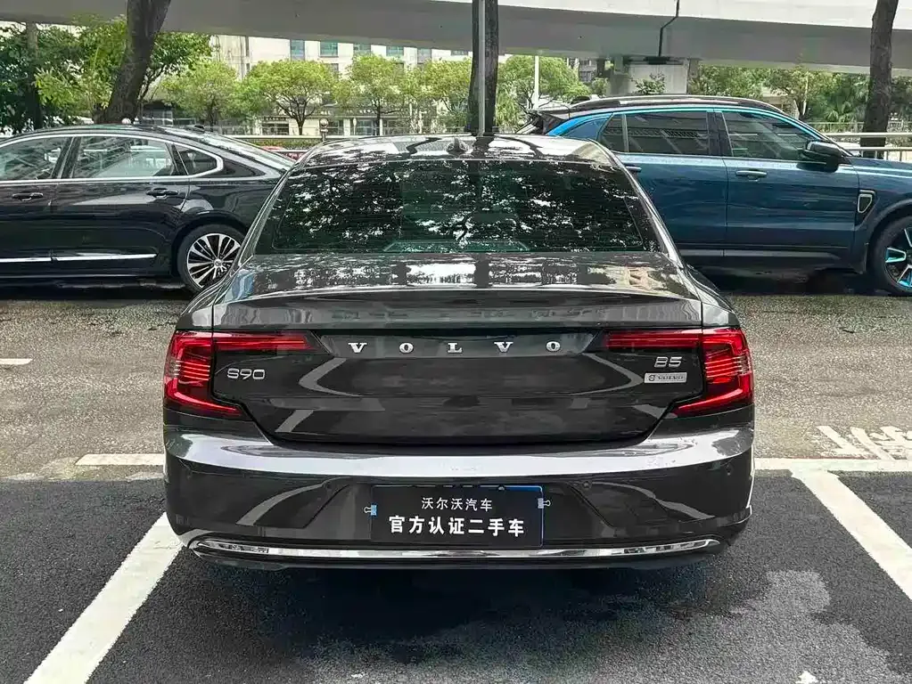 Volvo S90 — фото 9