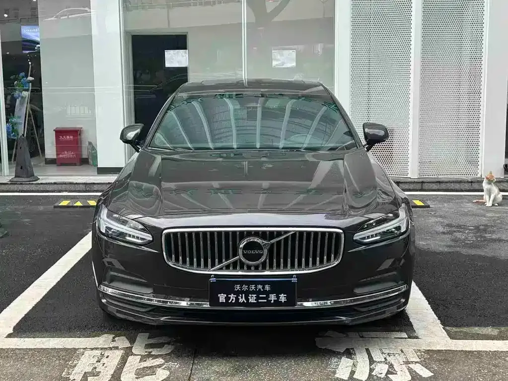 Volvo S90 — фото 5