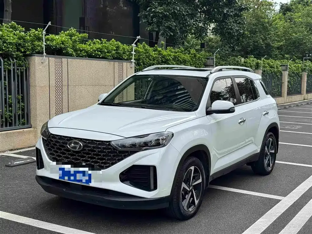 Hyundai ix35 — фото 1