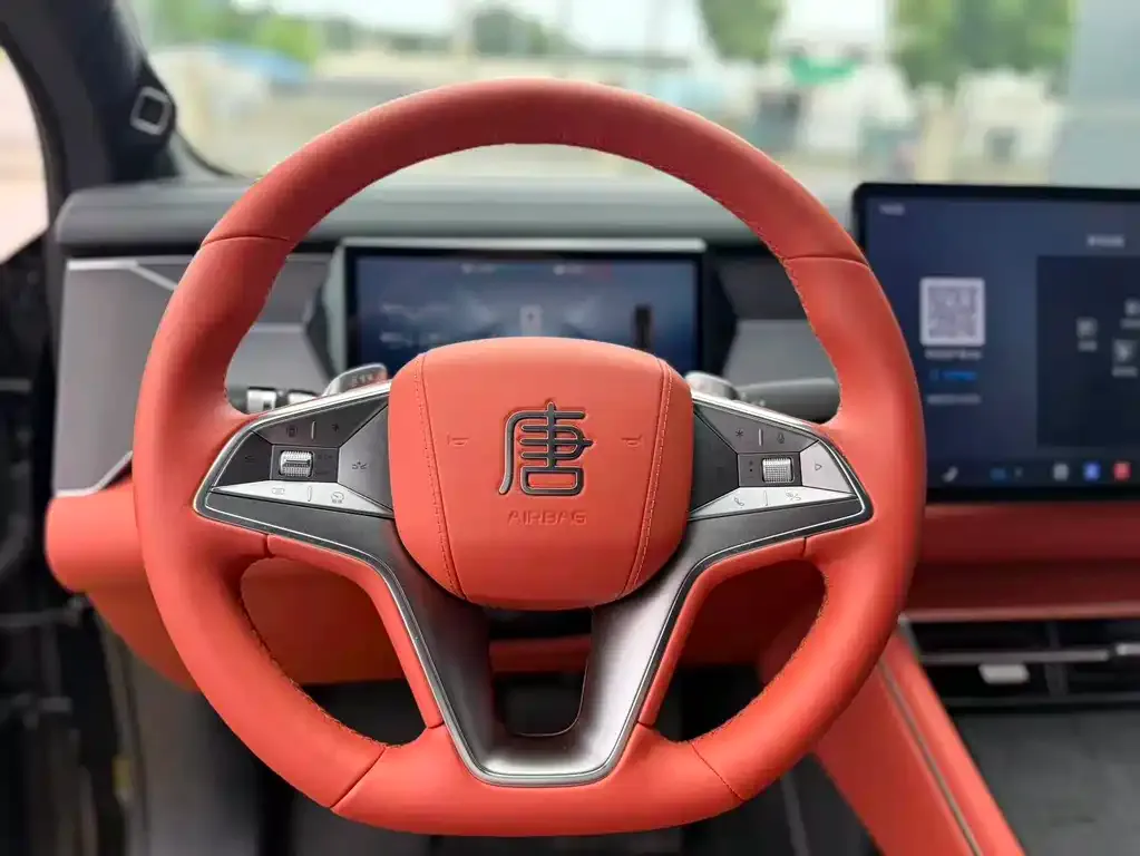 BYD Tang L — фото 2