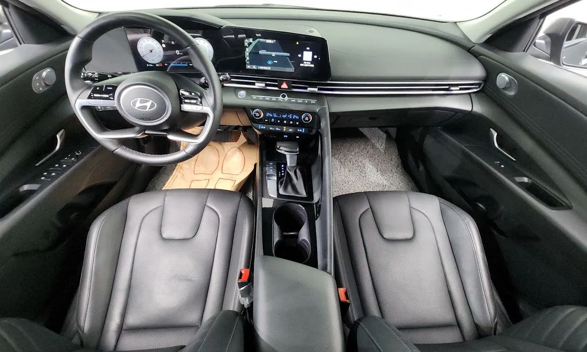Hyundai AVANTE — фото 7