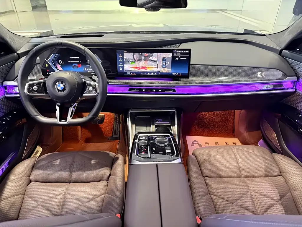 BMW 7 Series — фото 4