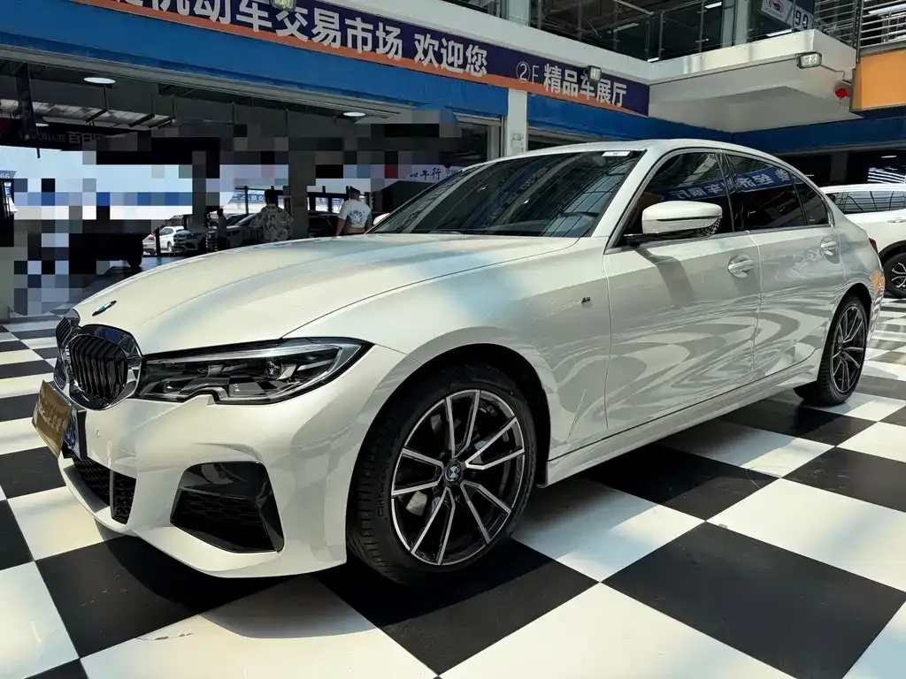 BMW 3 Series — фото 1