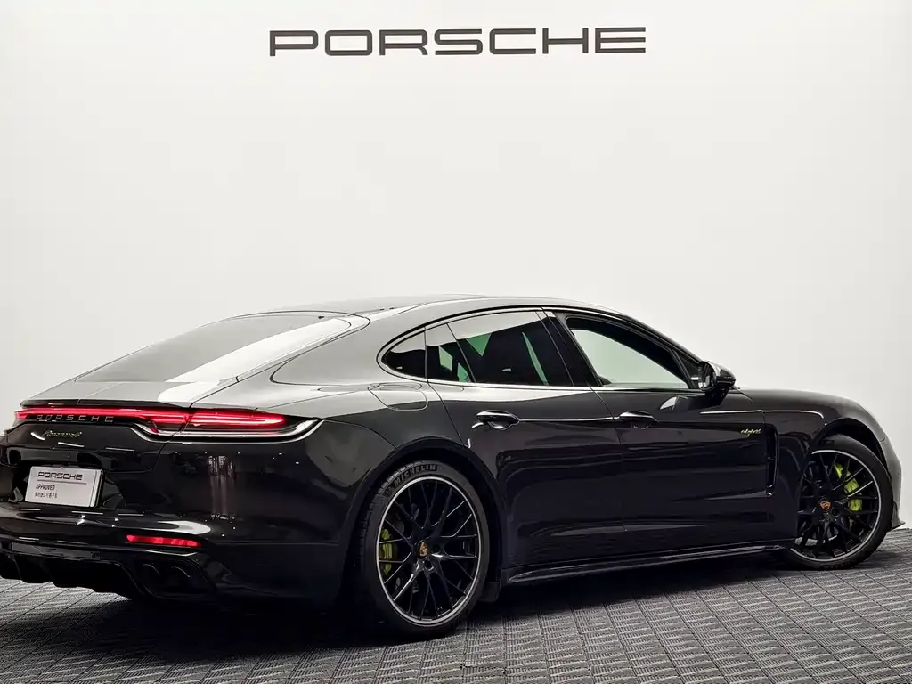 Porsche Panamera Hybrid — фото 5