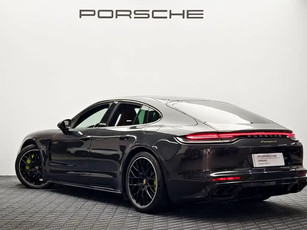 Porsche Panamera Hybrid — фото 10