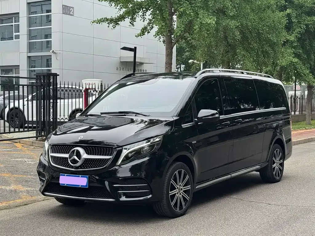 Mercedes-Benz V-Class — фото 4