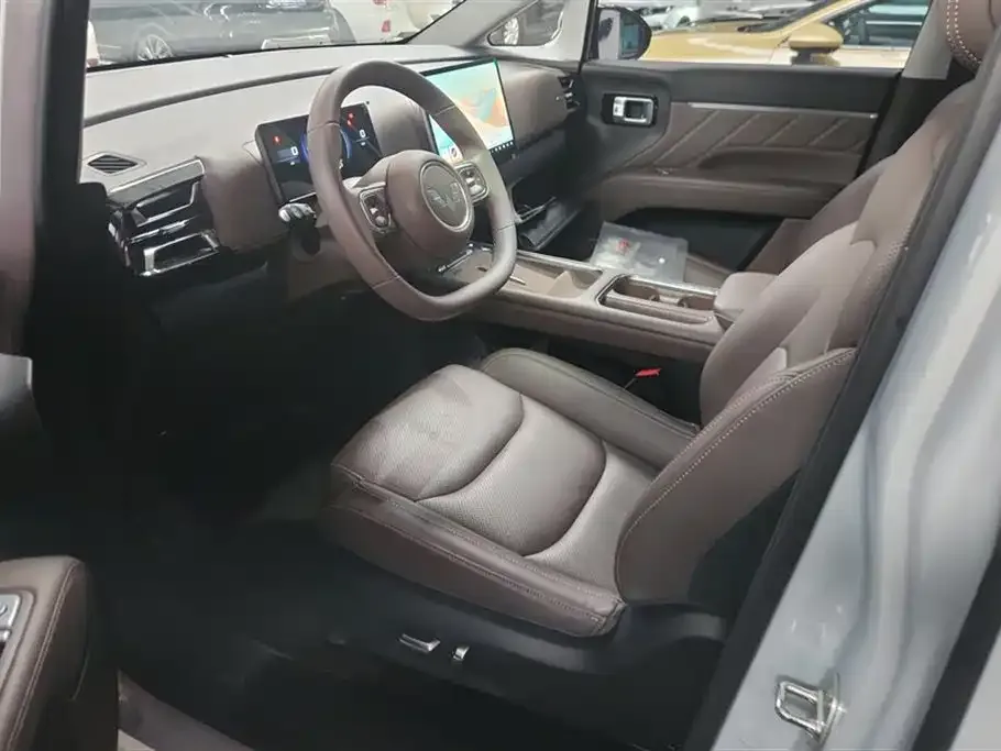 Wuling Starlight 730 New Energy — фото 2