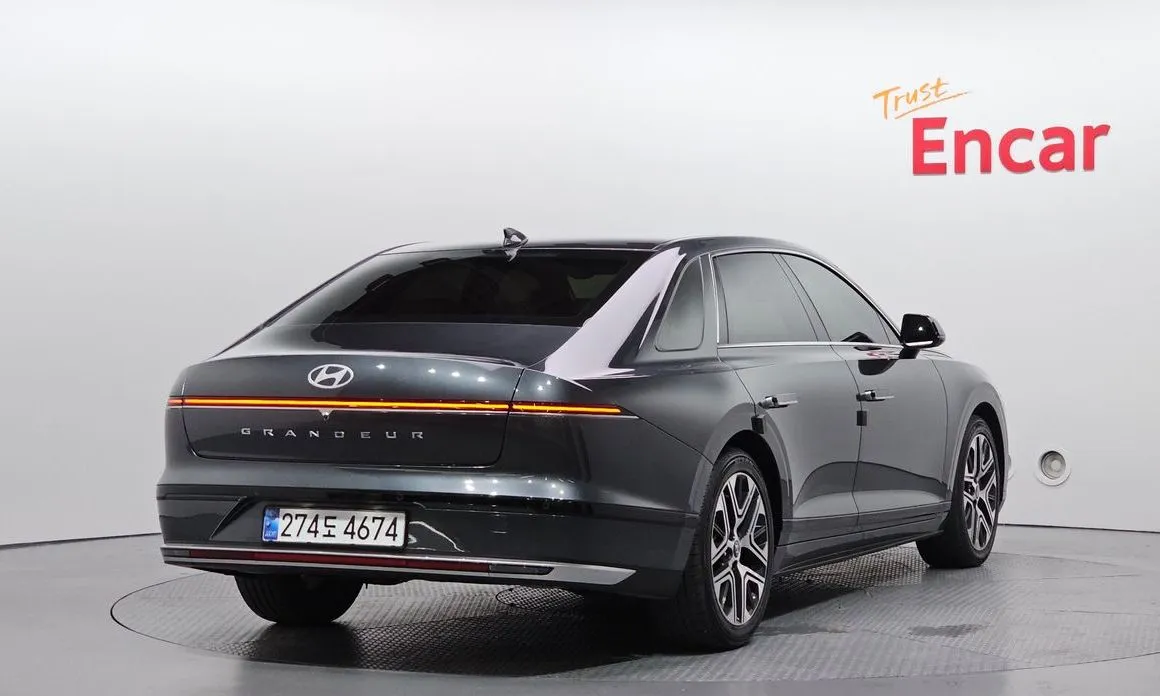 Hyundai Grandeur — фото 4