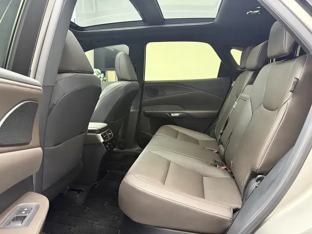 Lexus RX New Energy — фото 4