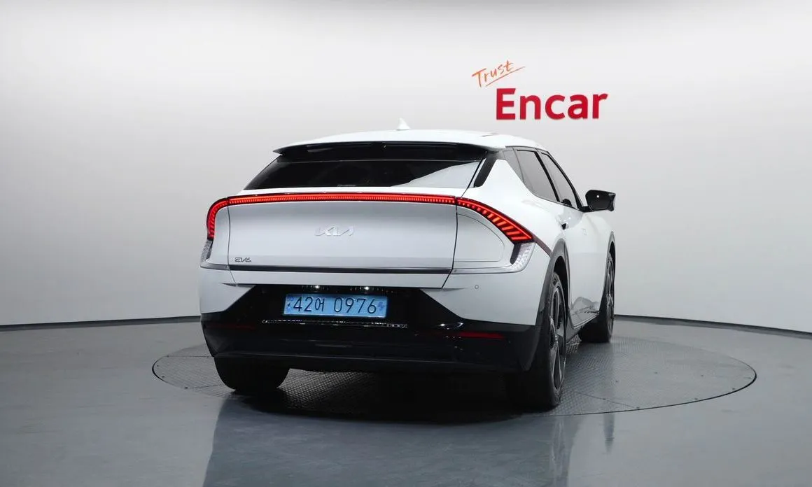 Kia EV6 — фото 3