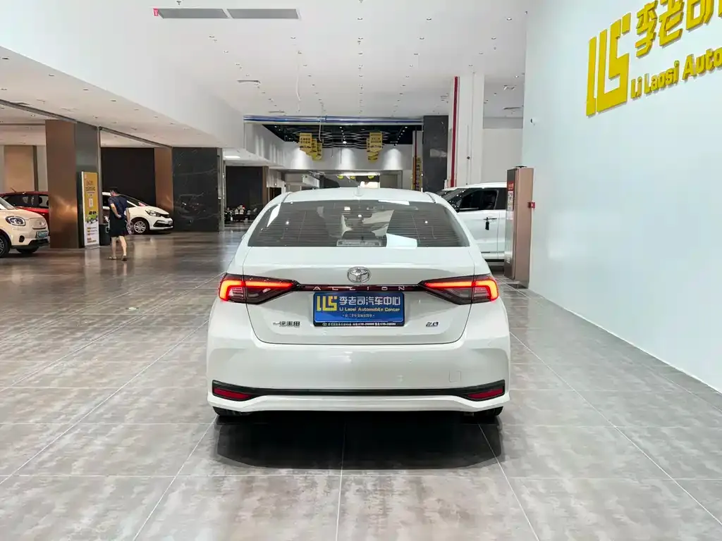 Toyota Allion — фото 10