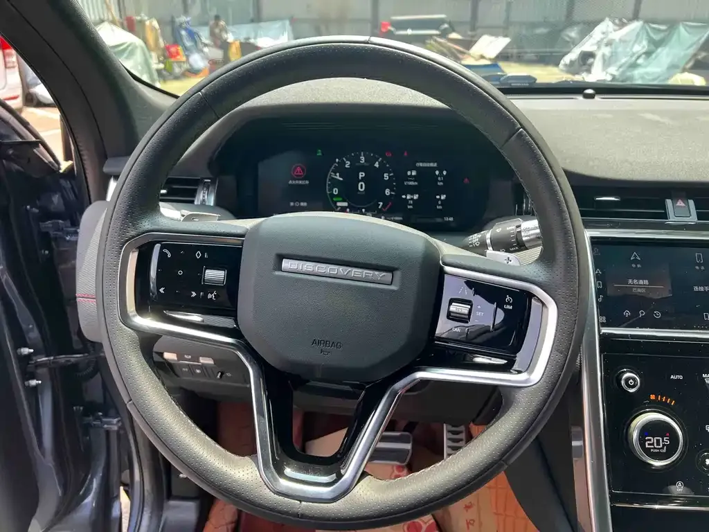 Land Rover Discovery Sport Hybrid — фото 4