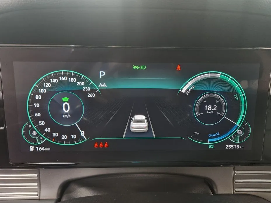 Hyundai Grandeur — фото 6