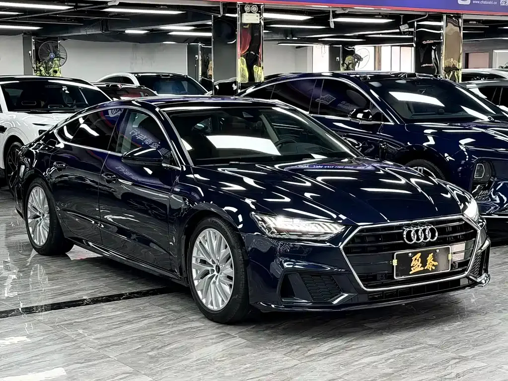 Audi A7 — фото 8