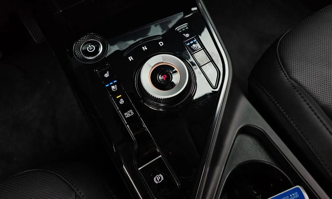 Kia Niro — фото 6