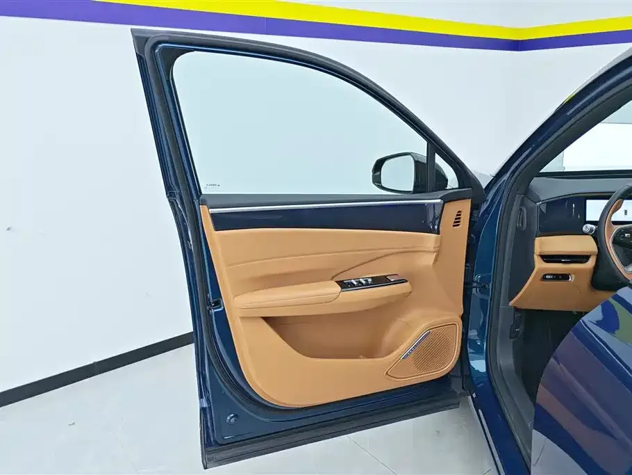 Geely Galaxy L7 — фото 10