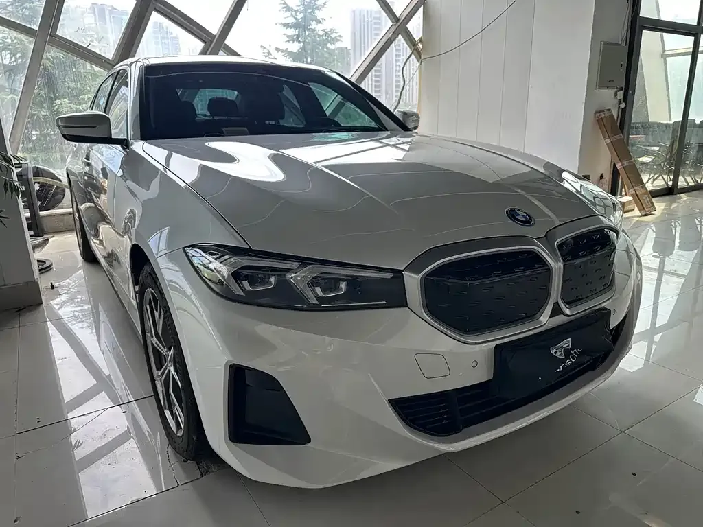 BMW i3 — фото 3
