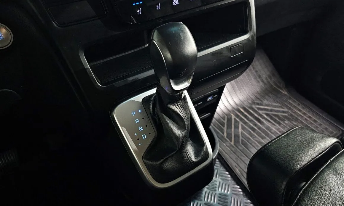 Hyundai Staria — фото 6