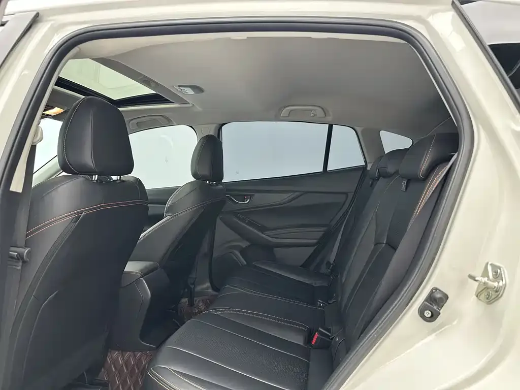 Subaru XV — фото 5