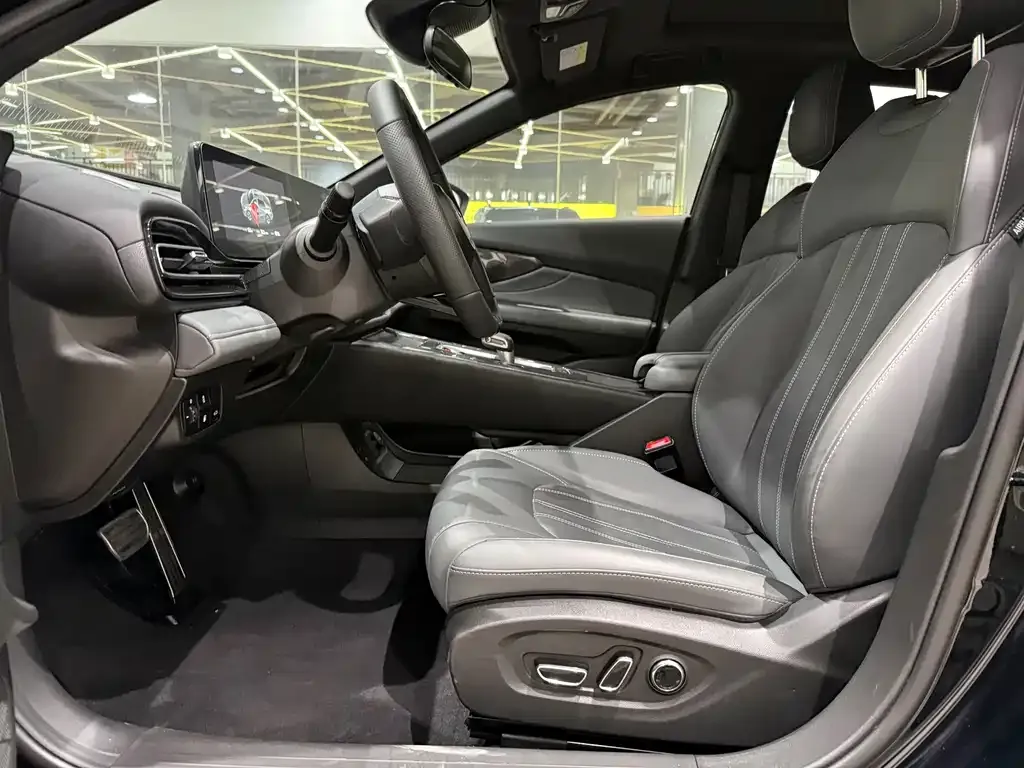 GAC Motor Shadow Leopard — фото 6