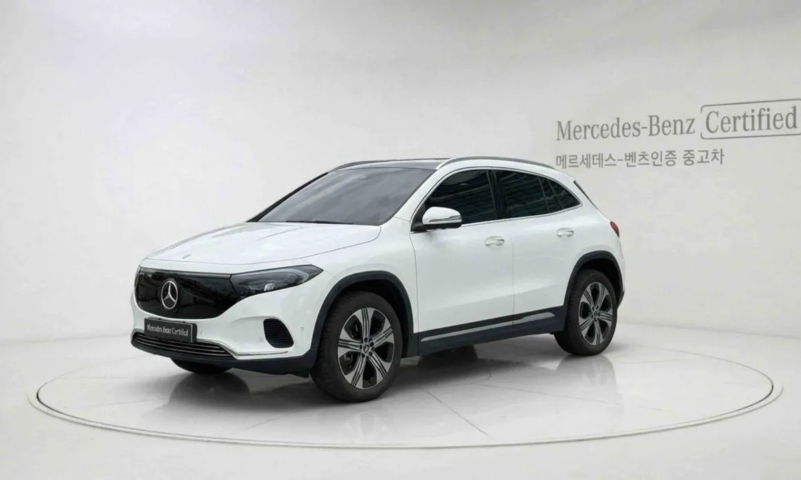 Mercedes-Benz EQA — фото 1