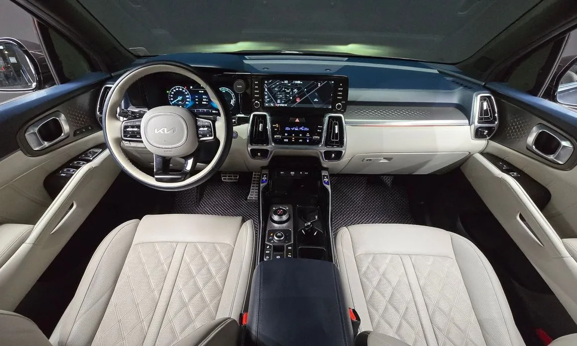Kia Sorento — фото 10