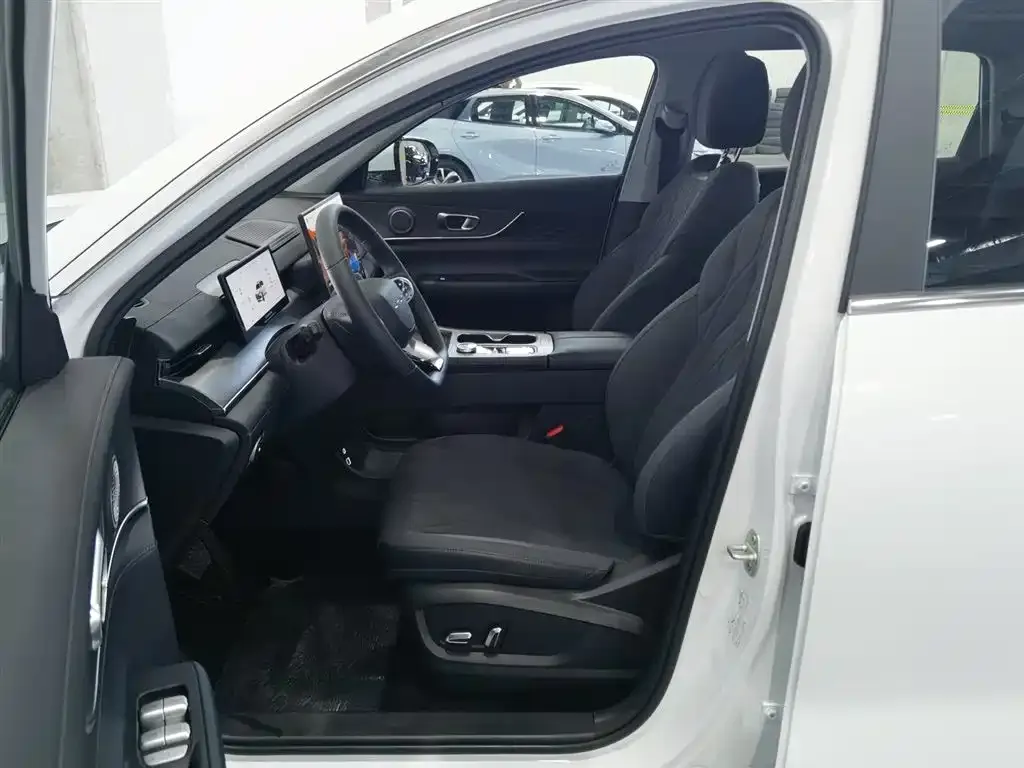 Chery Tiggo 8 PLUS — фото 6