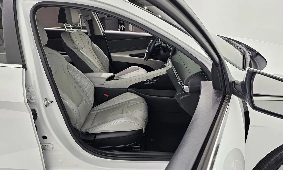 Hyundai AVANTE — фото 9
