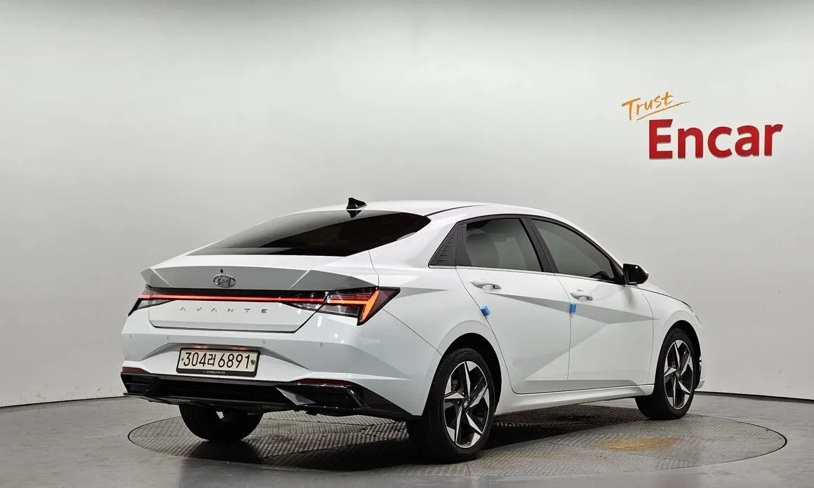 Hyundai AVANTE — фото 4