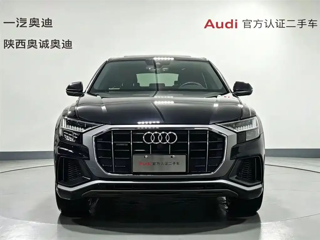 Audi Q8 — фото 7