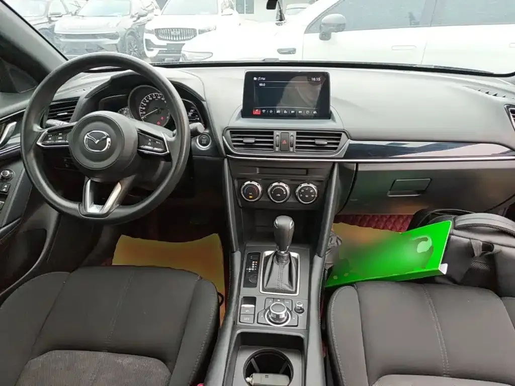 Mazda CX-4 — фото 3