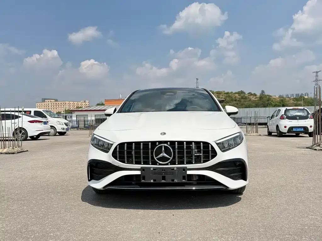 Mercedes-Benz A-Class — фото 8