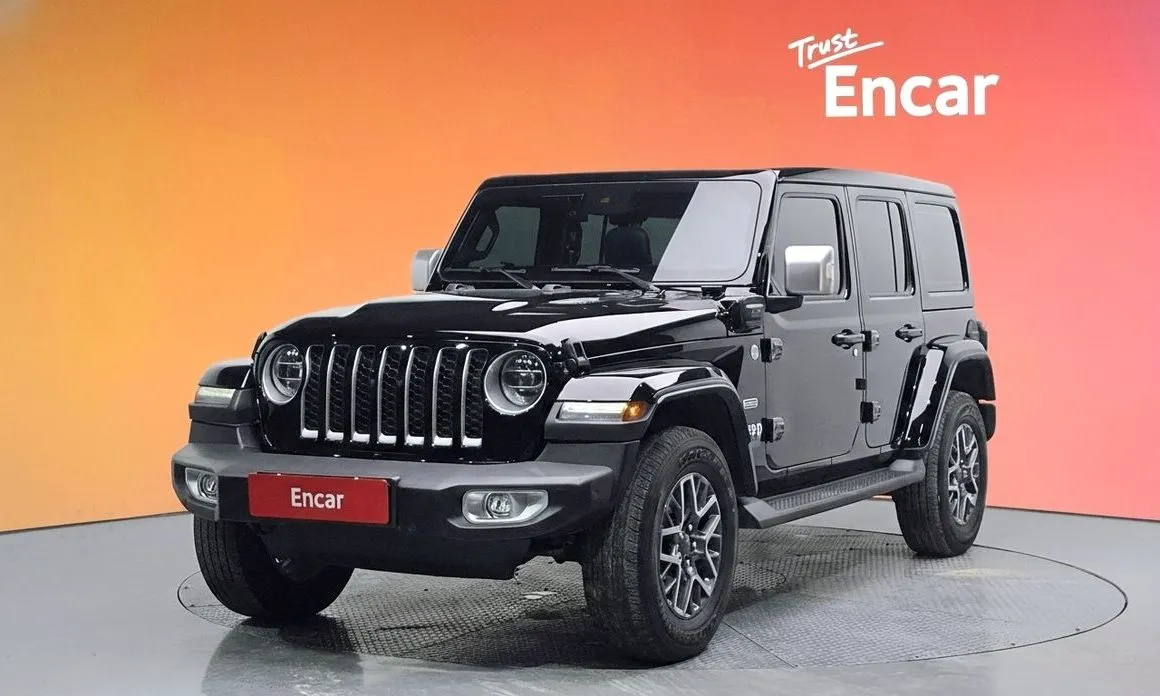 Jeep Wrangler — фото 1